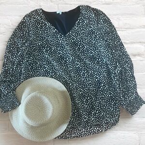 JODIFL Black Creamy White Abstract Dots Relaxed Long Sleeve Blouse Sz L V-Neck